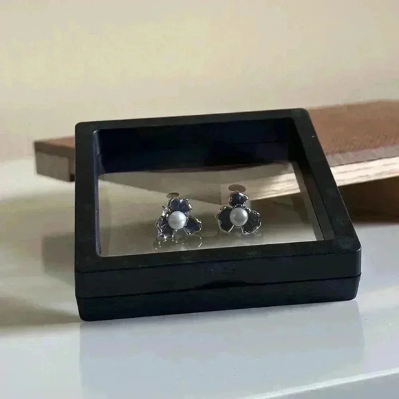 Enamel With Freshwater Pearl Iris Earrings - Picture 5 of 9